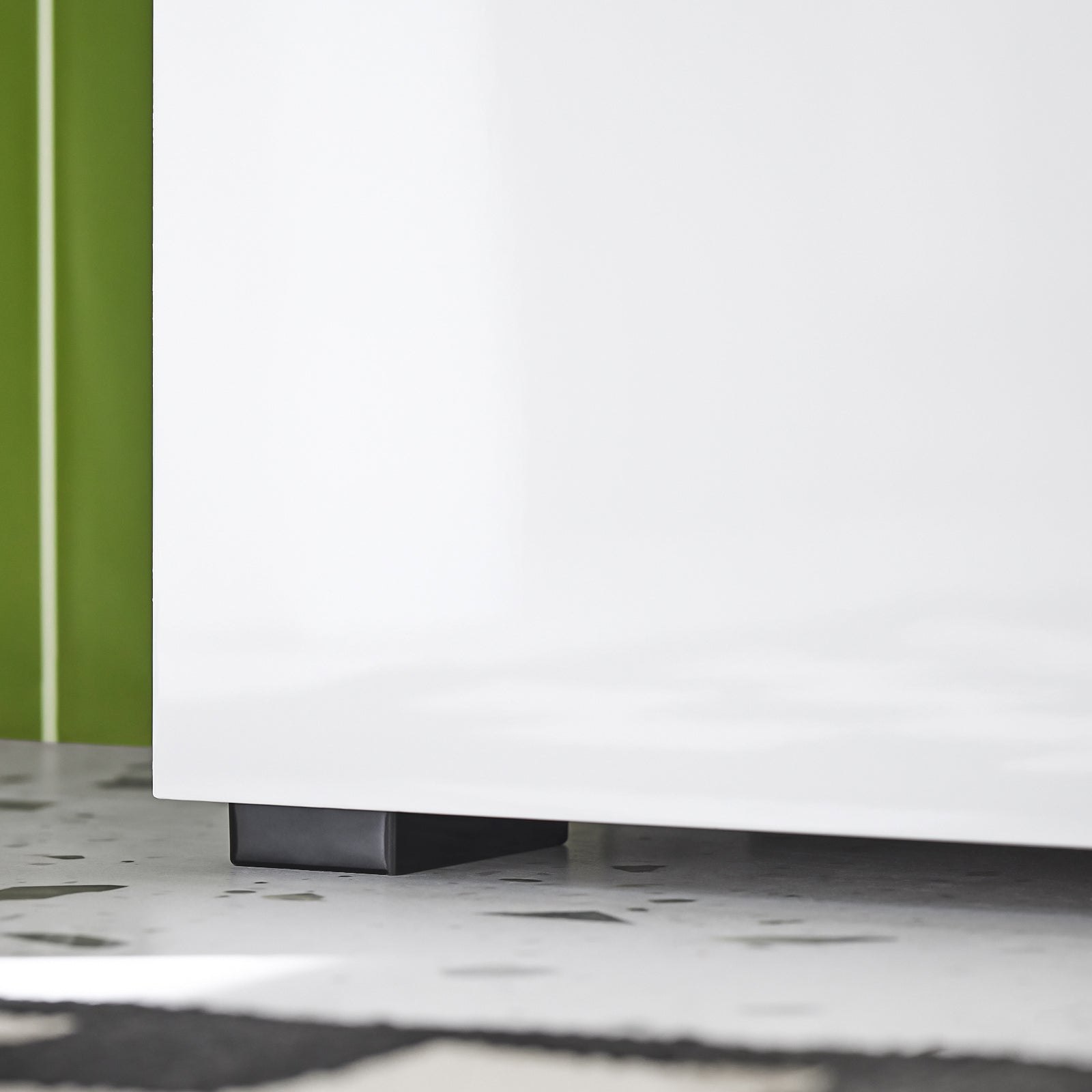 Mobile alto con 2 ante e 6 scomparti Mobile portaoggetti per bagno Mobiletto da bagno con scomparti aperti Bianco 30x31x182cm BZR166-W