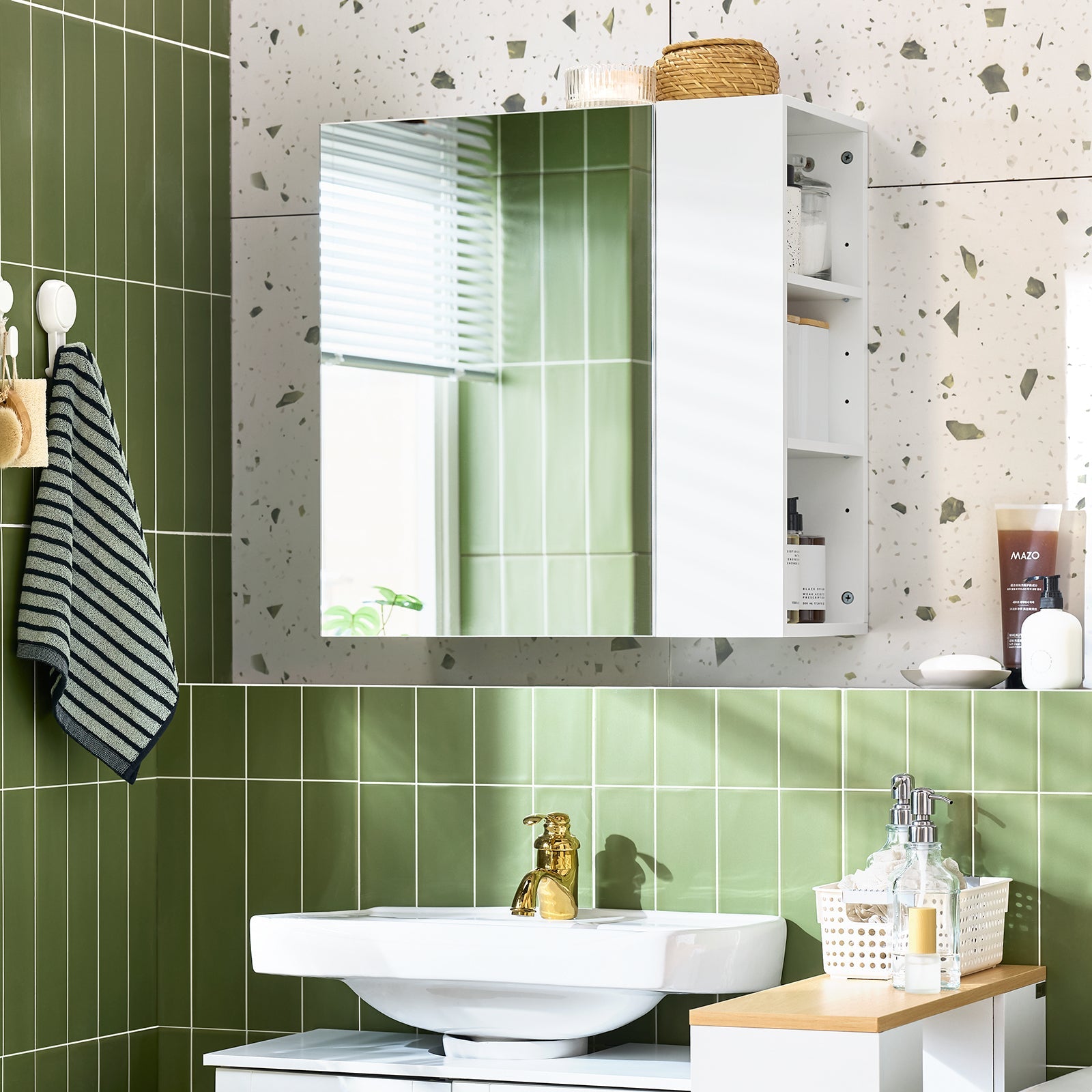 SoBuy Pensile Mobiletto a specchio Mobiletto portaoggetti con scomparti aperti Bianco 57x30x61 cm BZR184-W