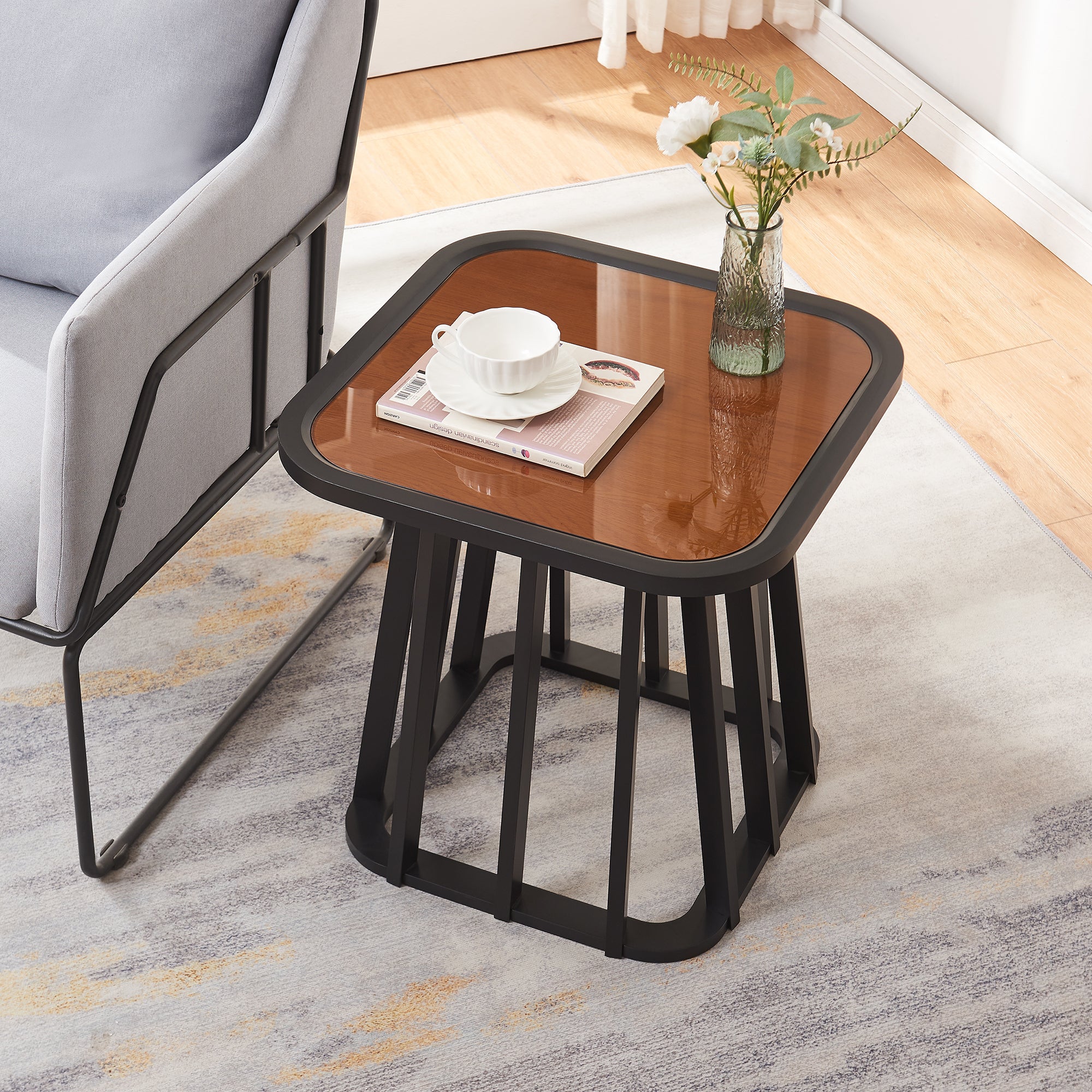 Tavolino Quadrato Burgess da Salotto 51x51x51 cm - Nero/Effeto Noce [en.casa]