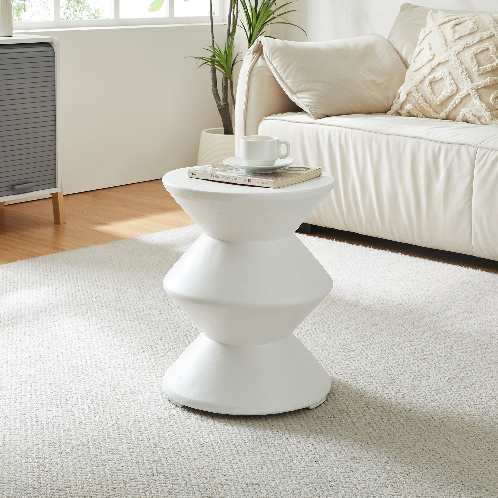 Tavolino Rotondo Kyppeslo in Calcestruzzo Leggero 47xØ37 cm Bianco [en.casa]
