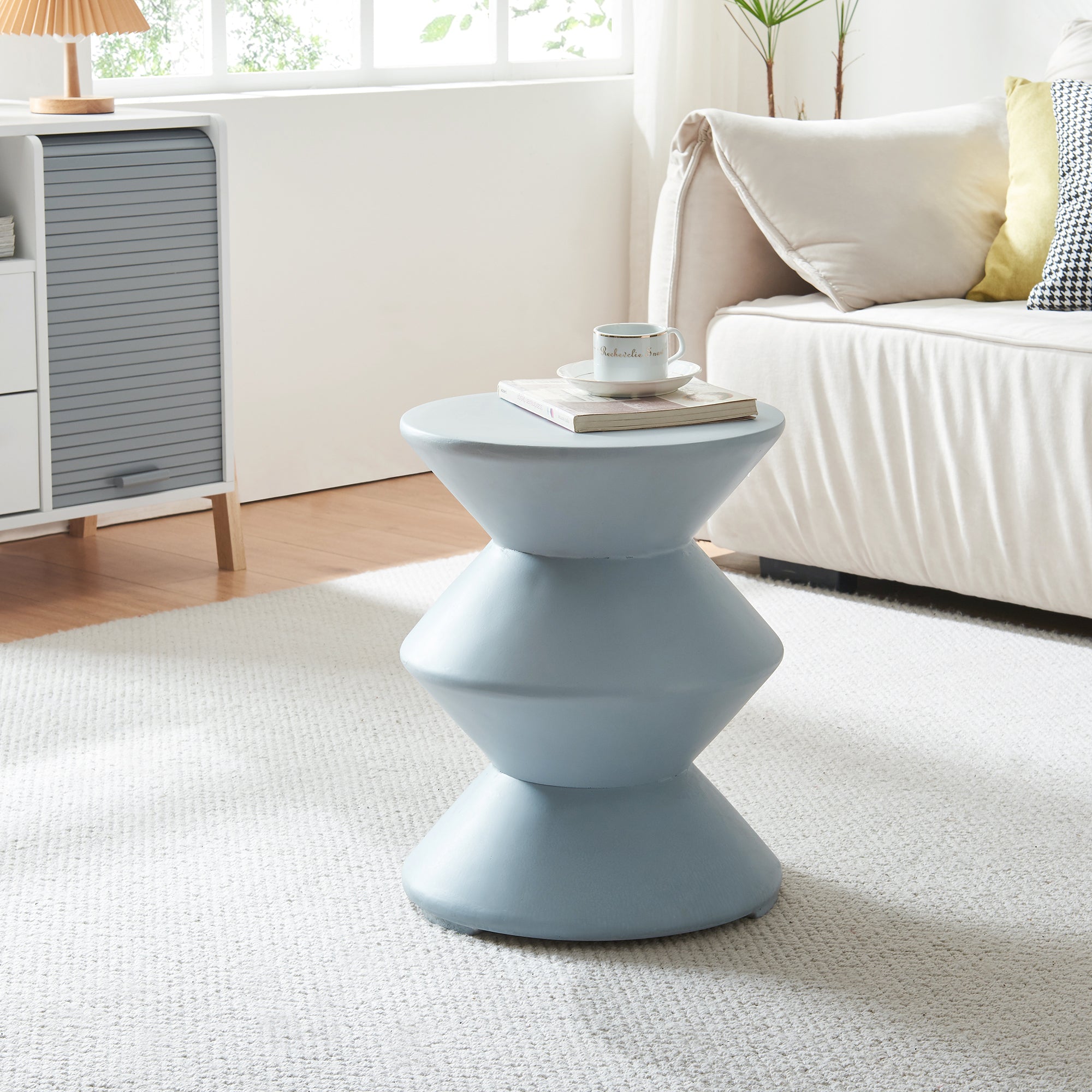 Tavolino Rotondo Kyppeslo in Calcestruzzo Leggero 47xØ37 cm Azzurro [en.casa]