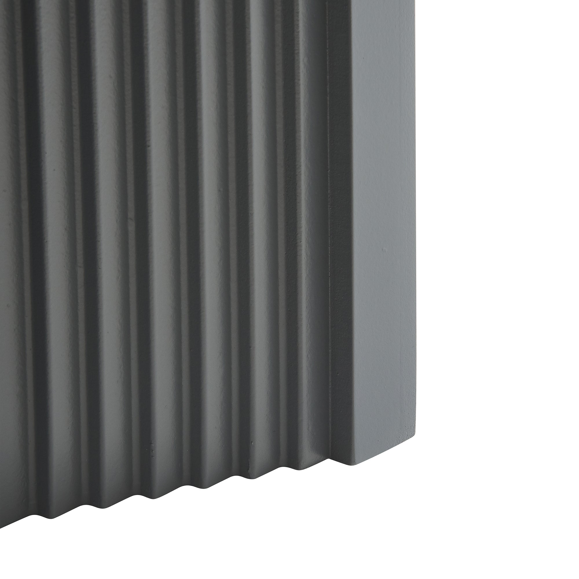 Tavolino Cubo Elverumn con Design Arcuato 45x35x35 cm Grigio [en.casa]