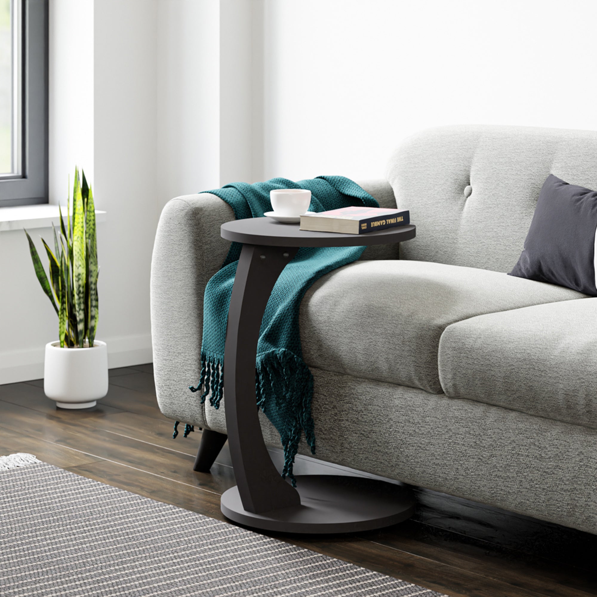 Tavolino da Divano Holeby con Rotelle e Piano Rotondo - Grigio [en.casa]