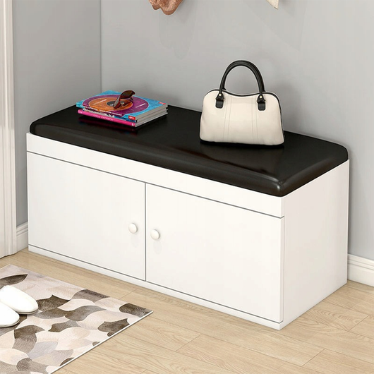 Scarpiera bianca da 32x60x35 cm, compatta e funzionale.