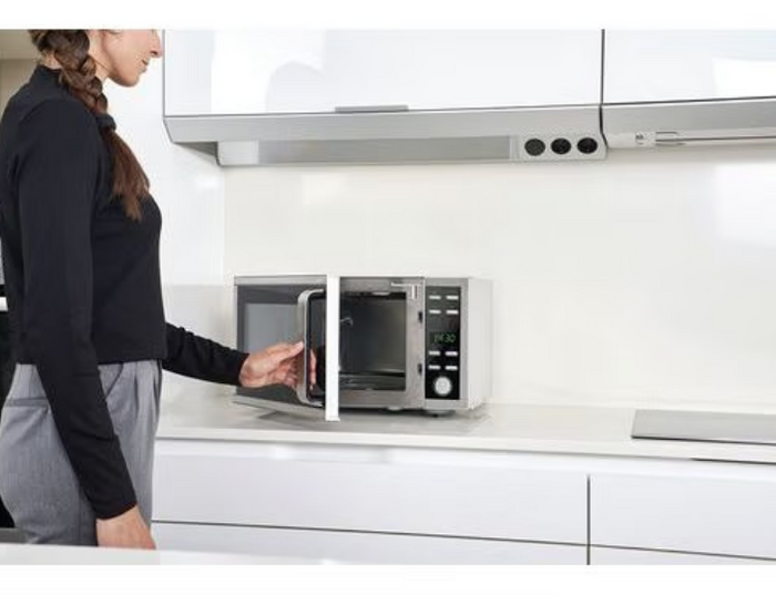 Black & decker bxmz901e forno microonde 900w inox spazzolato, 9 programmi, con grill, 25 litri