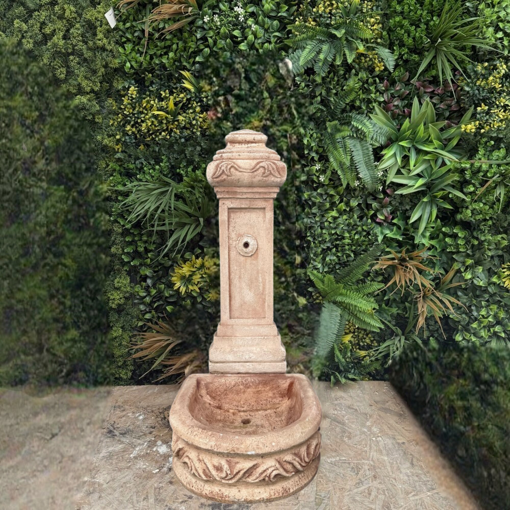 Fontana calcestruzzo cemento senza rubinetto 51x62xh.120cm modello spagnola