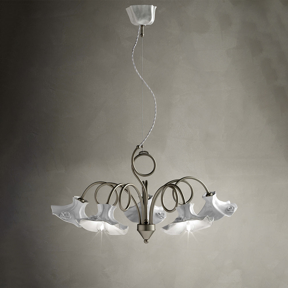 Lampadario Classico Lecco Metallo E Ceramica Argento Decorato 5 Luci E14