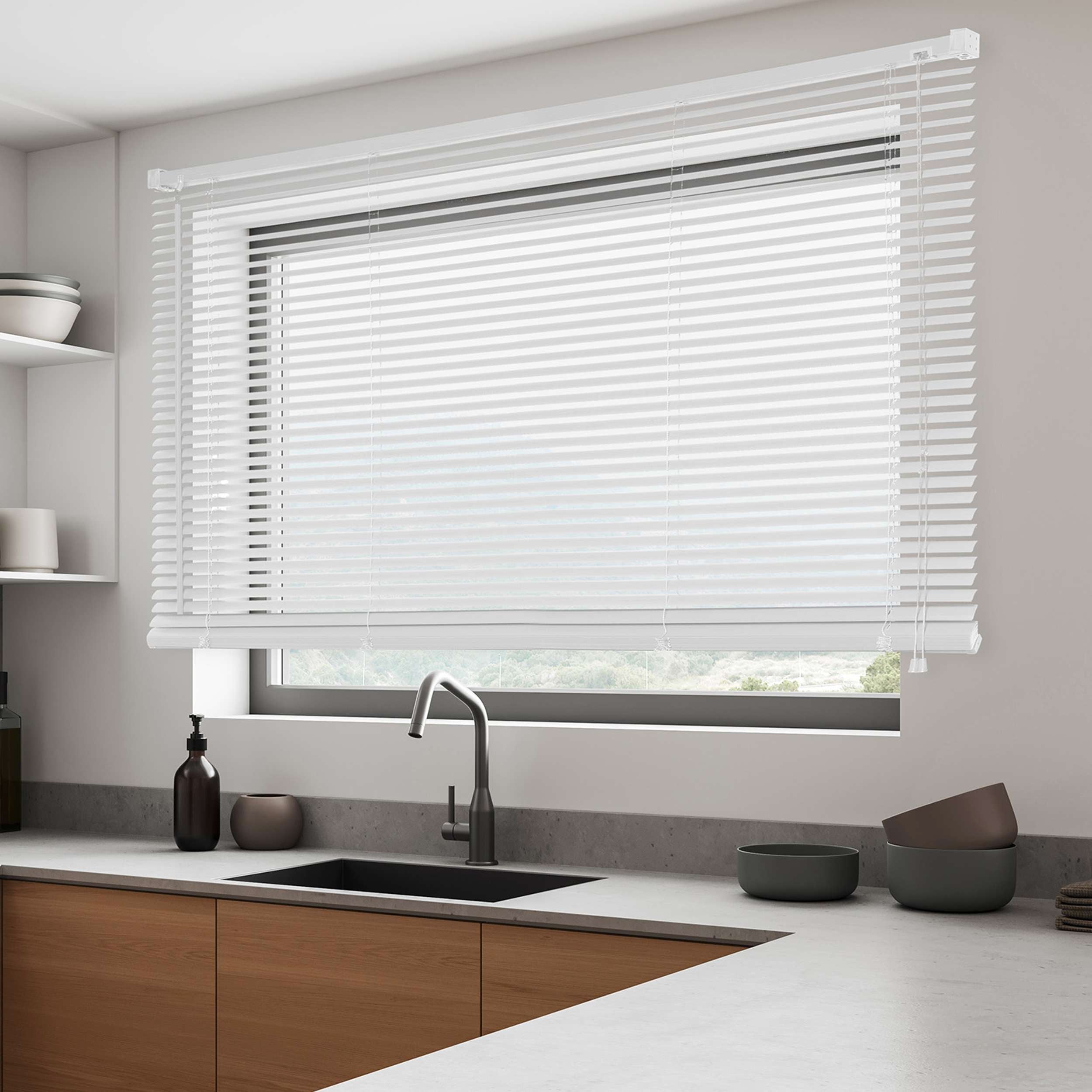 Tende Veneziane in Alluminio con Corda Bianca 45x130