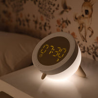 Sveglia e luce notturna gatto