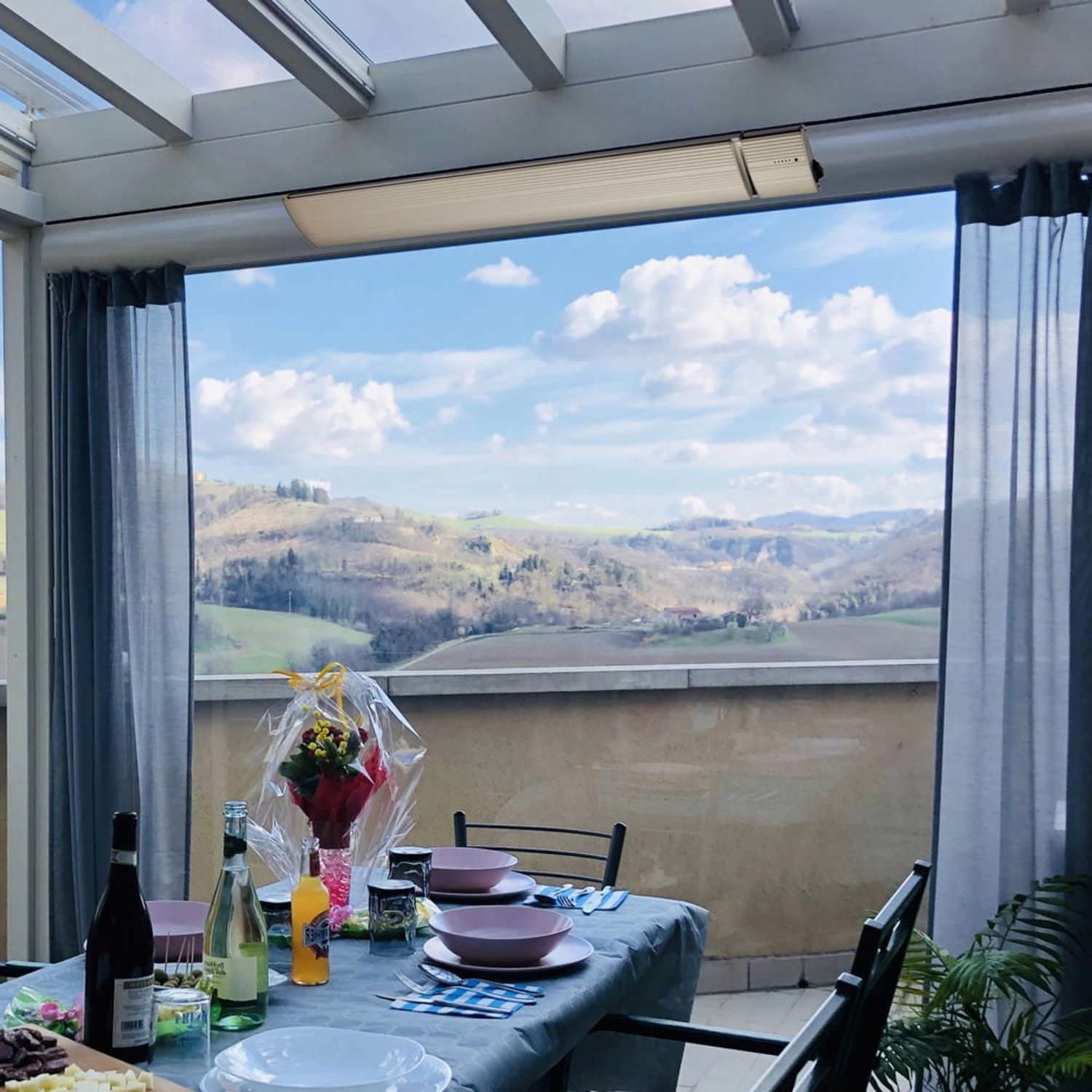 Sined Calore Bianco 1500 Riscaldatore a Infrarossi In Ceramica Da 1500w Bianco Nessuna Emissione Di Luce Elemento Riscaldante In Lega Di Alluminio Estruso Rivestimento Ceramico Telecomando Ip65