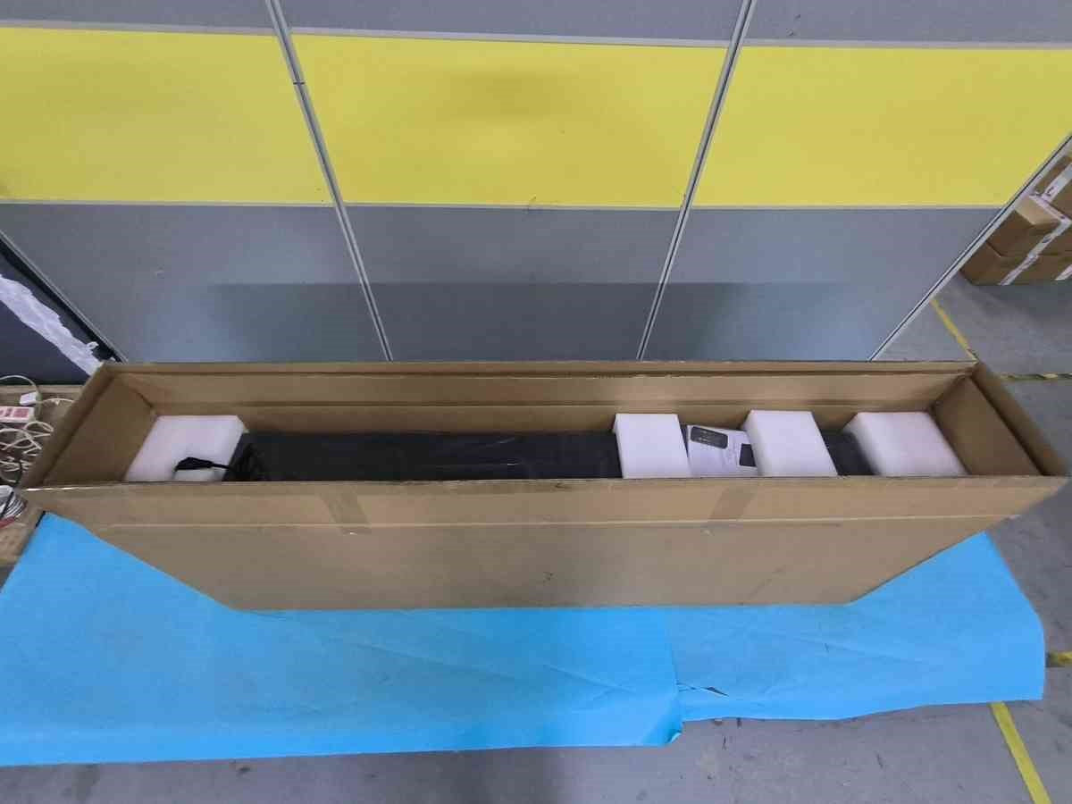 Sined Caminetto Amiata Caminetto Elettrico Da Incasso e Appoggio Da 180 Cm Con Potenza 1500w Nero Camino Da Interno Effetto Fiamma 6 Intensita Telecomando Struttura a Pannelli Laminati a Freddo