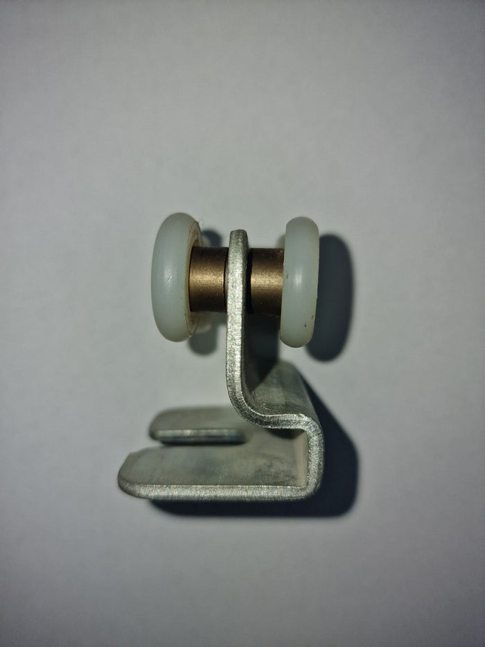 CARRELLO A 4 RUOTE PER PORTE E CANCELLI MM.24