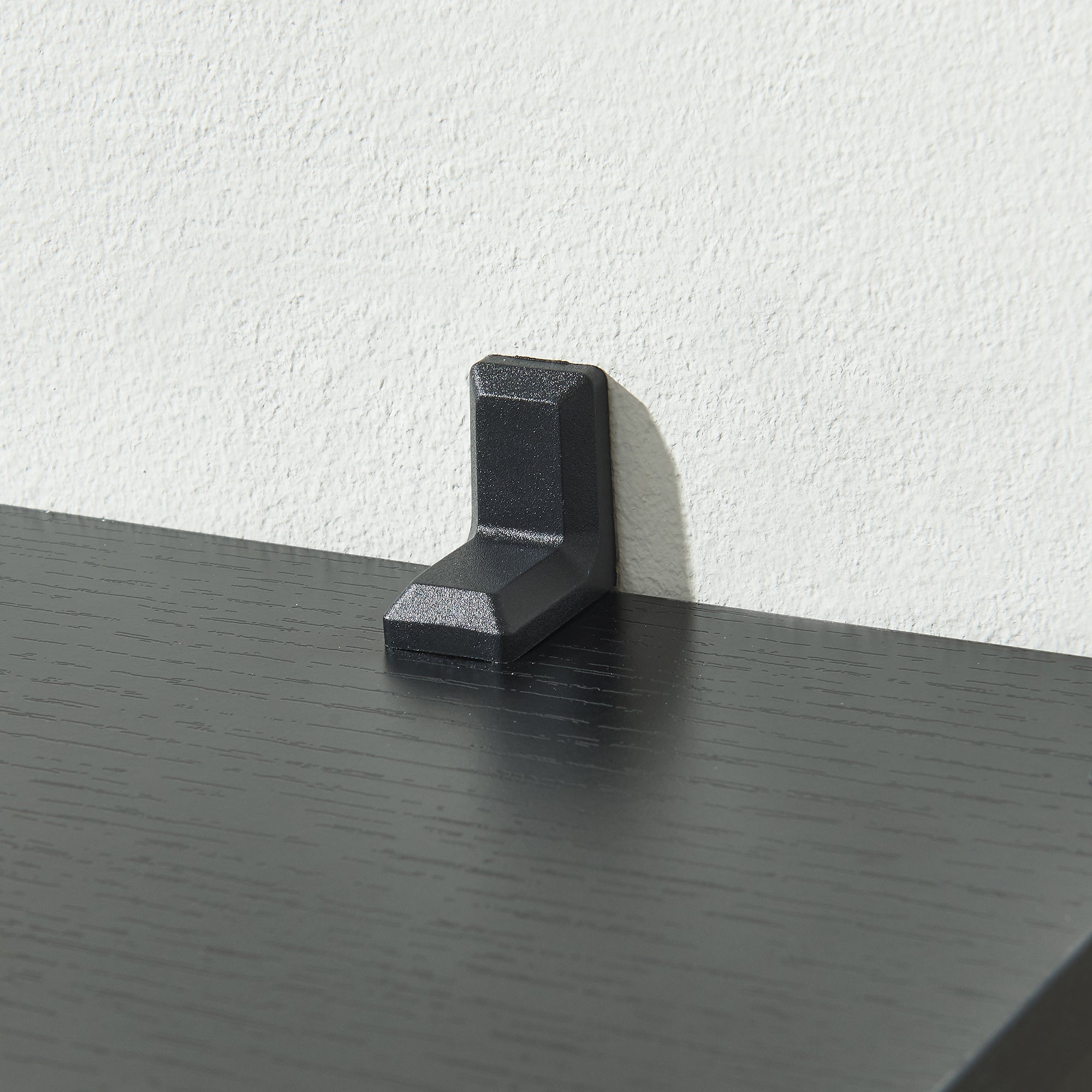 Scaffale a Colonna Tynset con 12 Scomparti per CD DVD 175x20x20 cm Nero [en.casa]