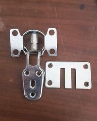 CERNIERE A MOLLA TIPO OMEGA X ANTA MOBILE CUCINA ARMADI COLLO BASSO PISTONE