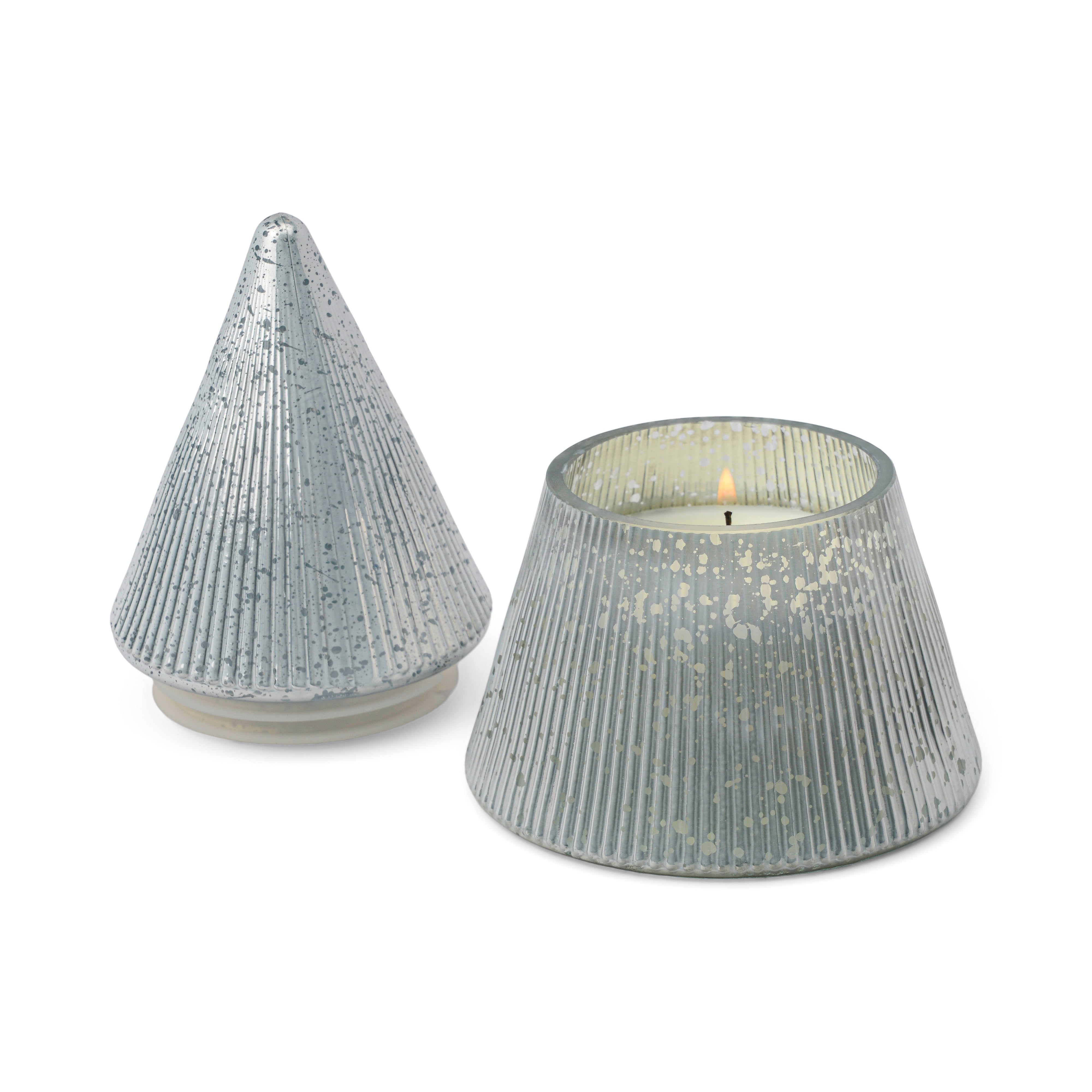 Candela Profumata "Cypress & Fir" 198g Albero Bianco a Strati (White Stacked Tree Candle)