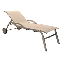 SINED Chaise Lounge in alluminio con ruote tessuto crema design moderno e funzionale codice CHAISE-LOUNGE-ARTURO-CREMA
