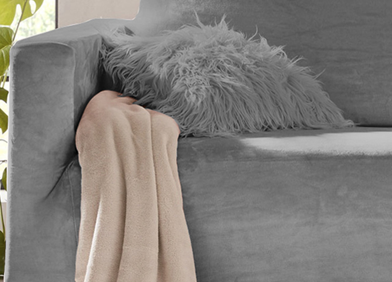 Copridivano Elasticizzato Effetto Velluto Modello Morbidissimo Colore Grigio - 2 Posti - Grigio