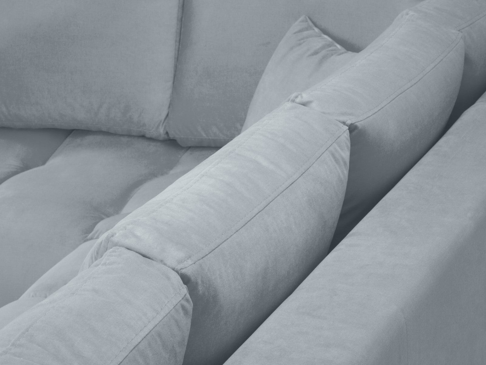 Cosmopolitan Design - Divano angolare sinistro "Hastings" 5 posti in velluto azzurro 