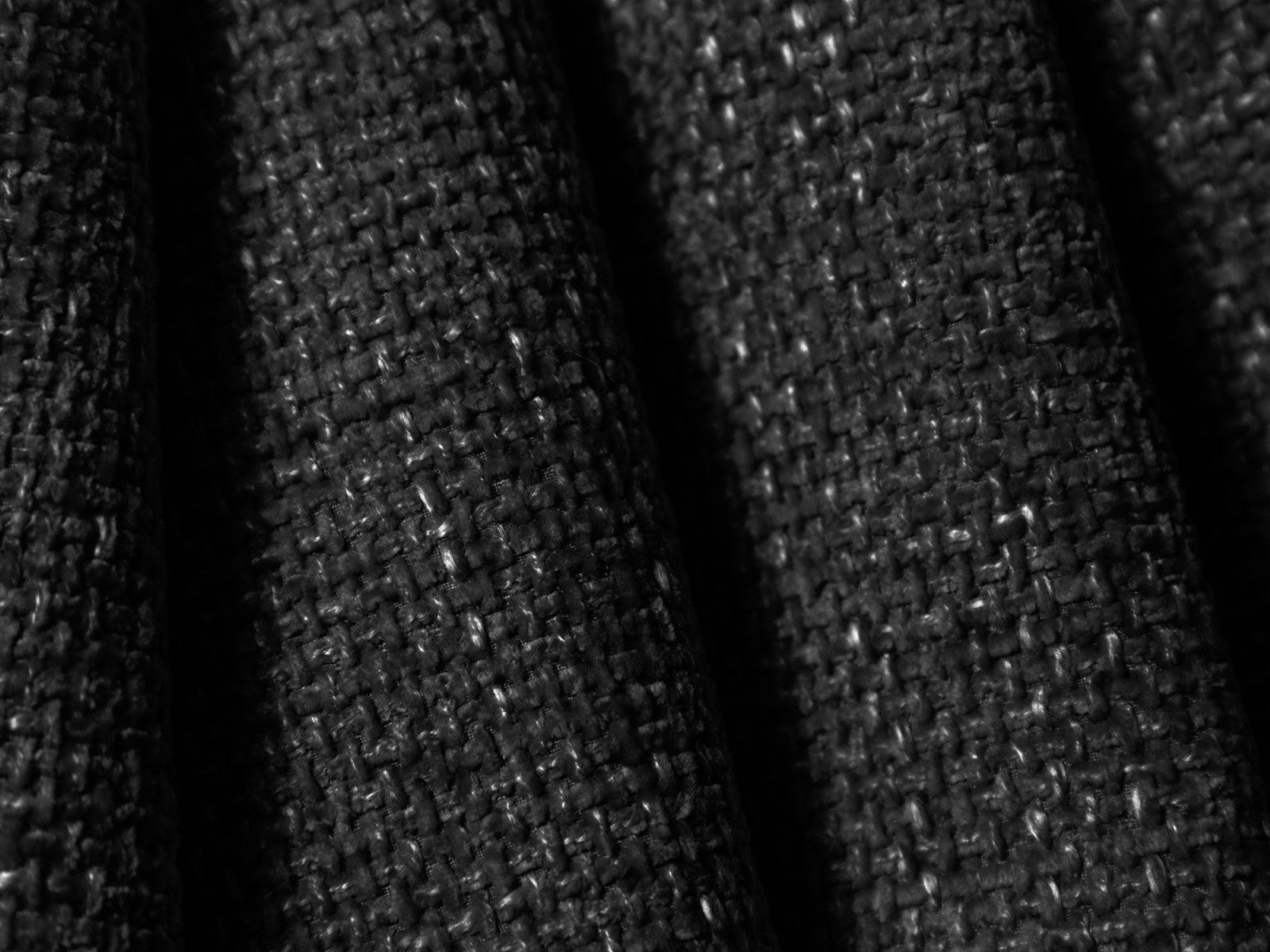 Cosmopolitan Design - Pouf "Matera" in ciniglia nero 