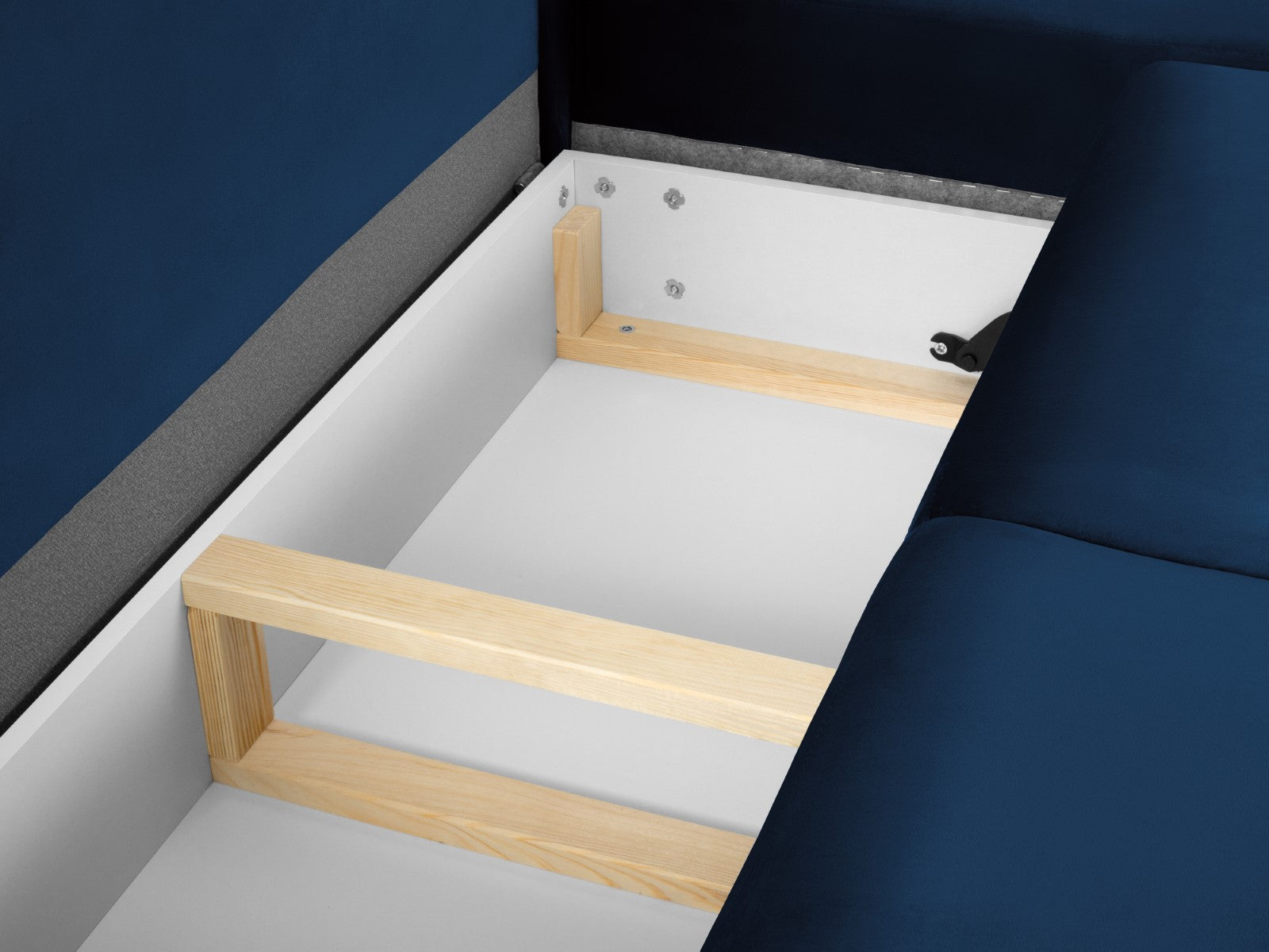 Cosmopolitan Design - Divano convertibile angolare destro con contenitore "Kyoto" 5 posti in velluto blu reale 