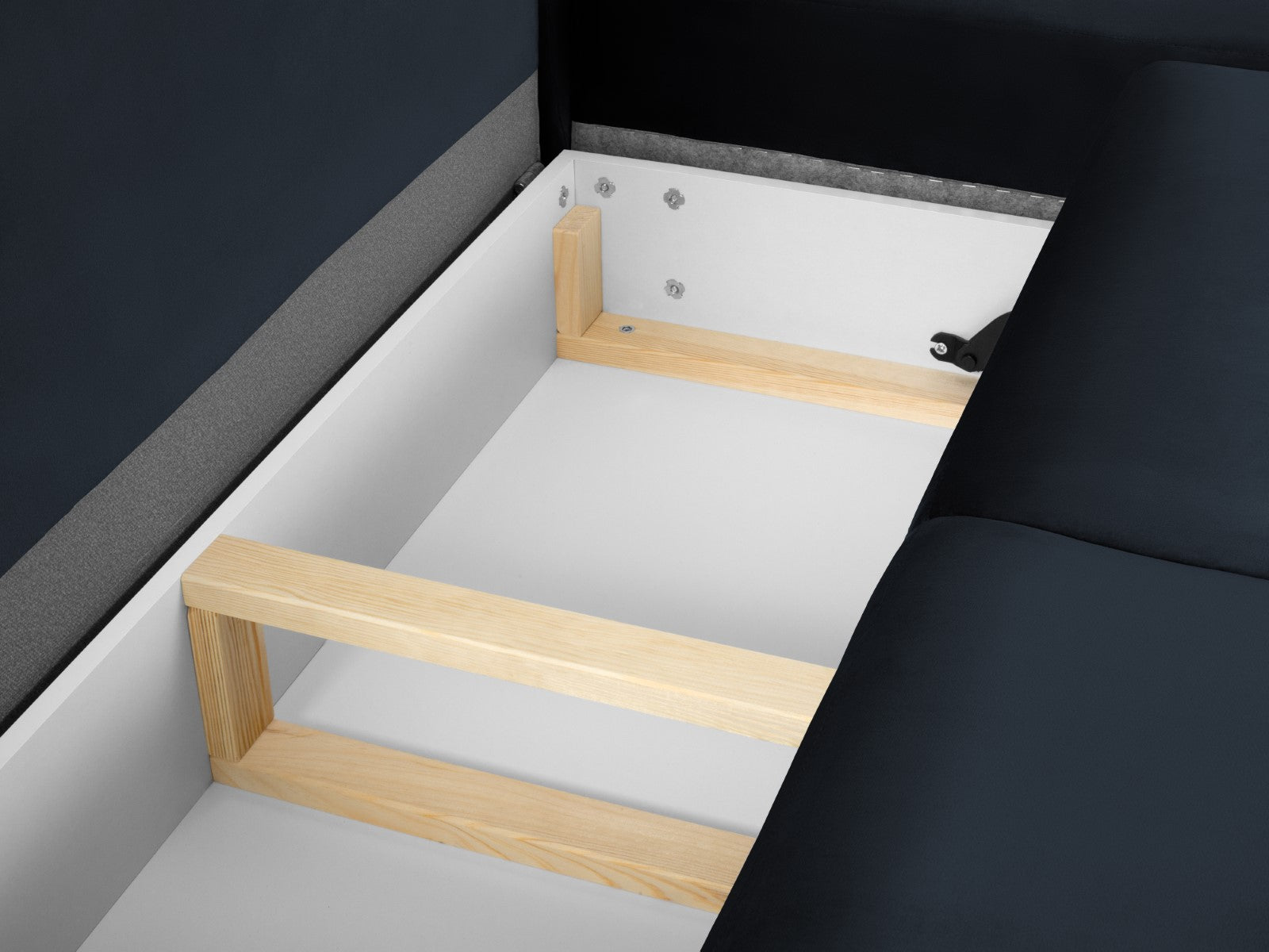 Cosmopolitan Design - Divano convertibile angolare destro con contenitore "Kyoto" 5 posti in velluto blu scuro 