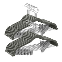 Confezione da 12 grucce in velluto per pantaloni con clip removibili antiscivolo salvaspazio modello per adulti per abiti cappotti top con cinghie grigio 12_0006182