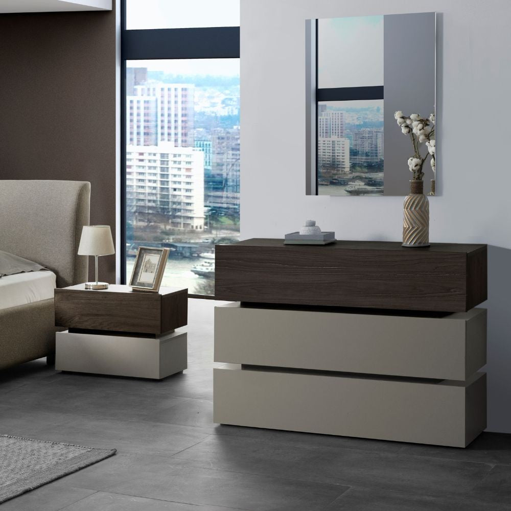 Camera da letto Kendra con letto contenitore imbottito e armadio 2 ante scorrevoli con specchi colore tortora noce