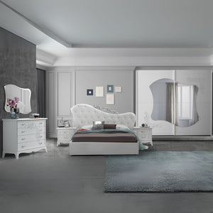 Camera da letto Marsida colore bianco larice con armadio 2 ante scorrevoli con serigrafia glitter