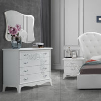 Camera da letto Marsida colore bianco larice con armadio 2 ante scorrevoli con serigrafia glitter