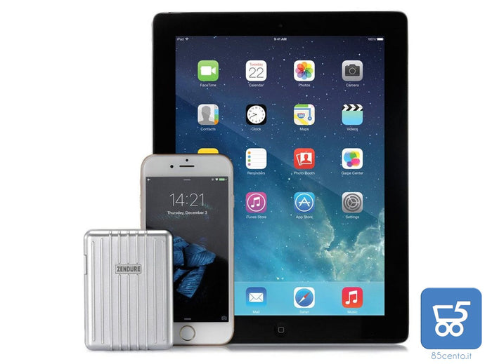 Caricatore da muro USB ad alta velocità Zendure a 4 porte con porta QC 2.0 argento