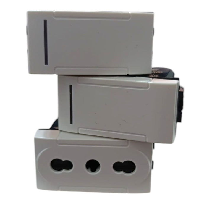 Cassetta Placca Stagno Da Esterno 3 PostI Presa Bipasso + 2 Interruttori IP55