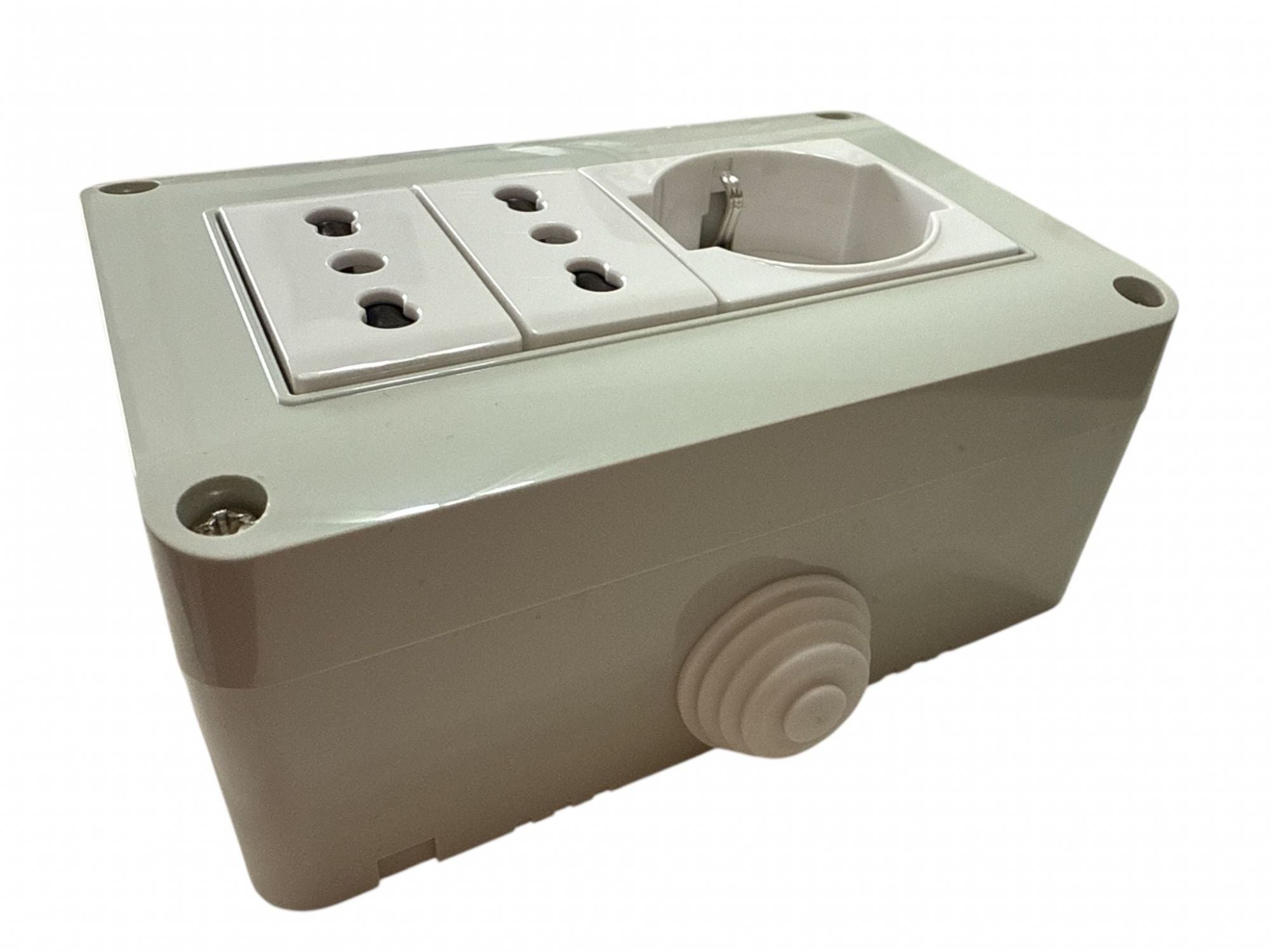 Cassetta elettrica pronta all'uso per interni IP40 presa 1 Schuko + 2 Bipasso