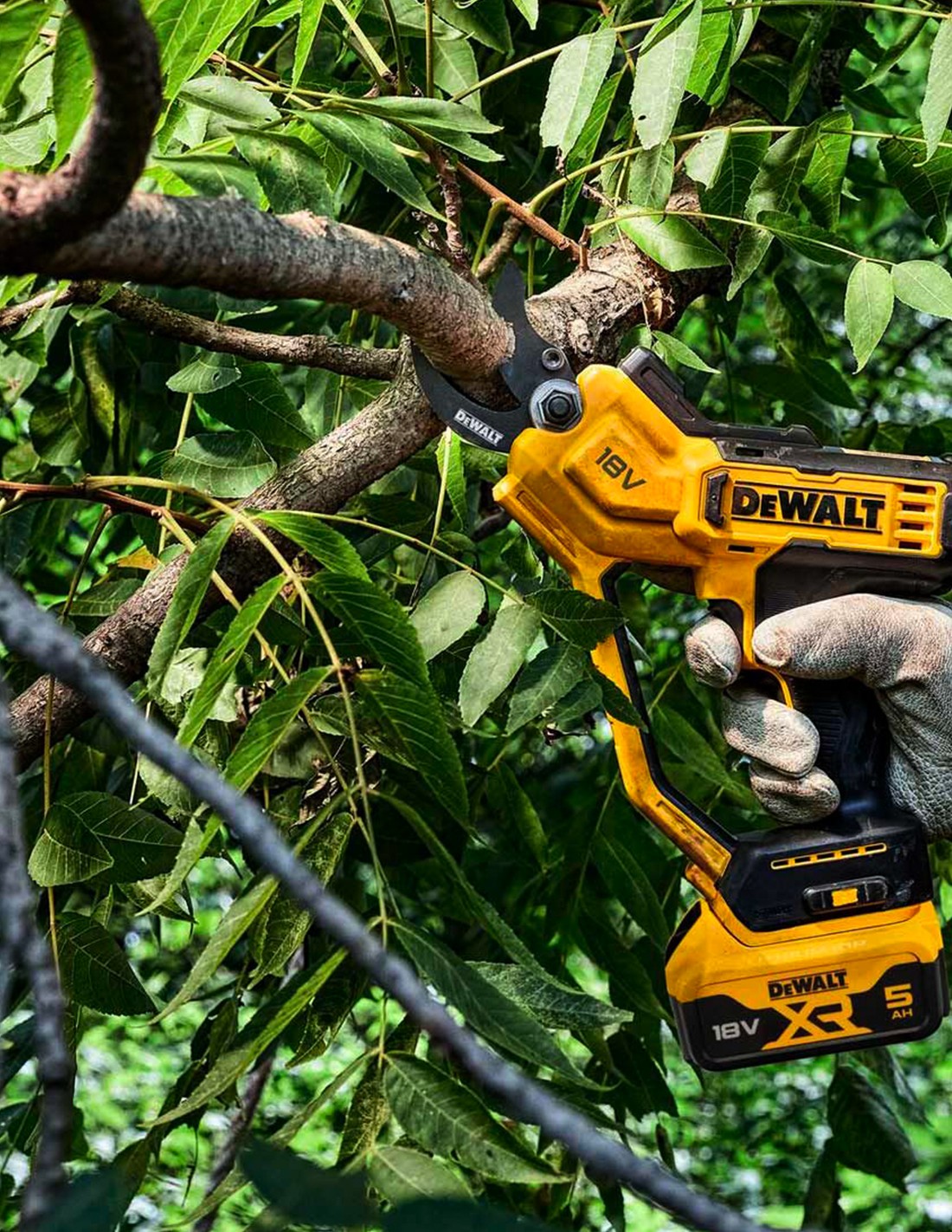 Cesoia da giardinaggio DeWALT DCMPP568N (Solo corpo)