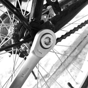 Chiave a Cricchetto 6 in 1 Torx Doppia Testa da 14mm a 19mm Reversibile 324149