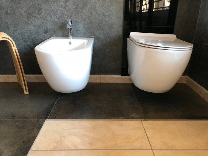Coppia di sanitari wc e bidet sospesi ceramica SICENA NEBET