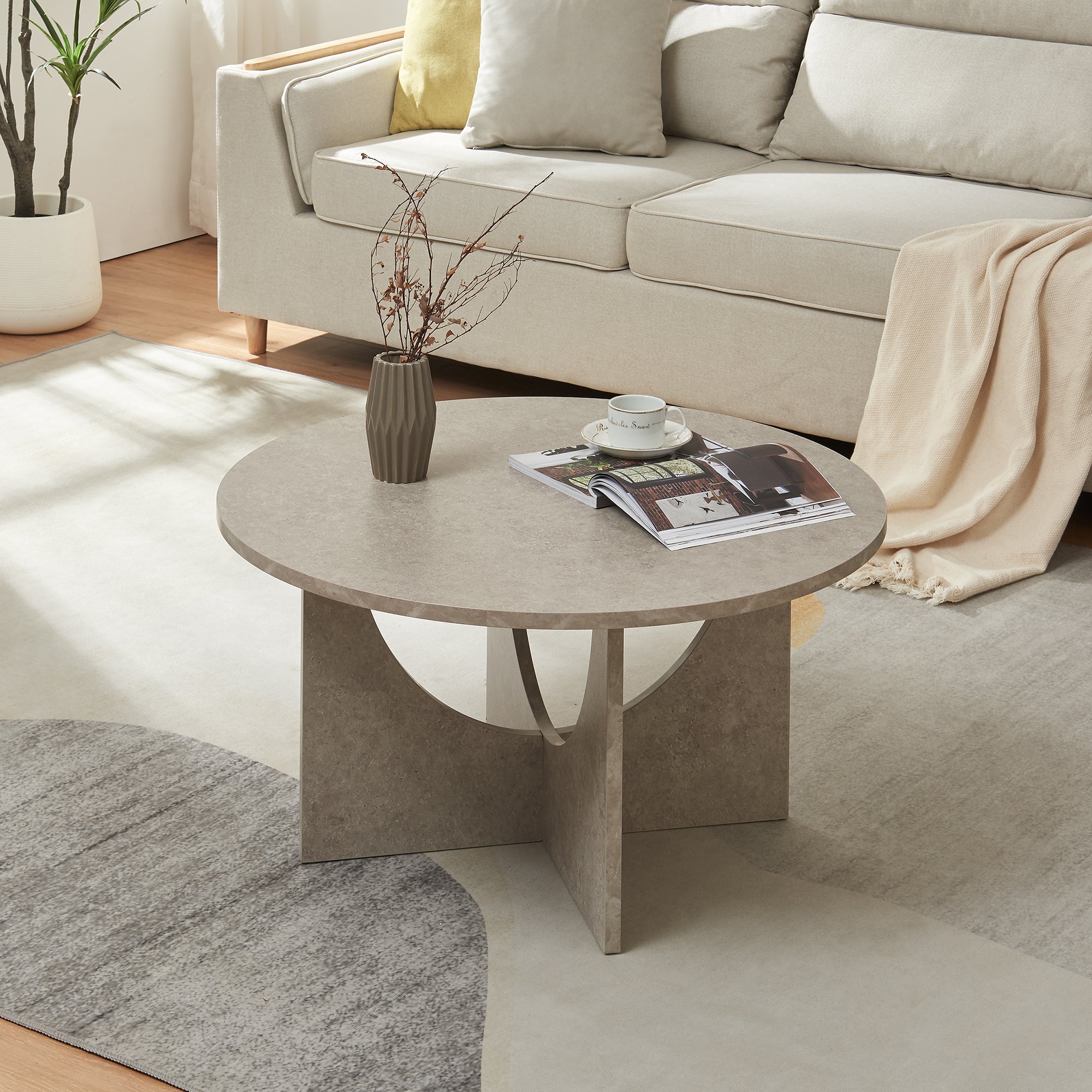 Tavolino da Caffè Rindal con Piano Rotondo - Effetto Cemento Chiaro [en.casa]