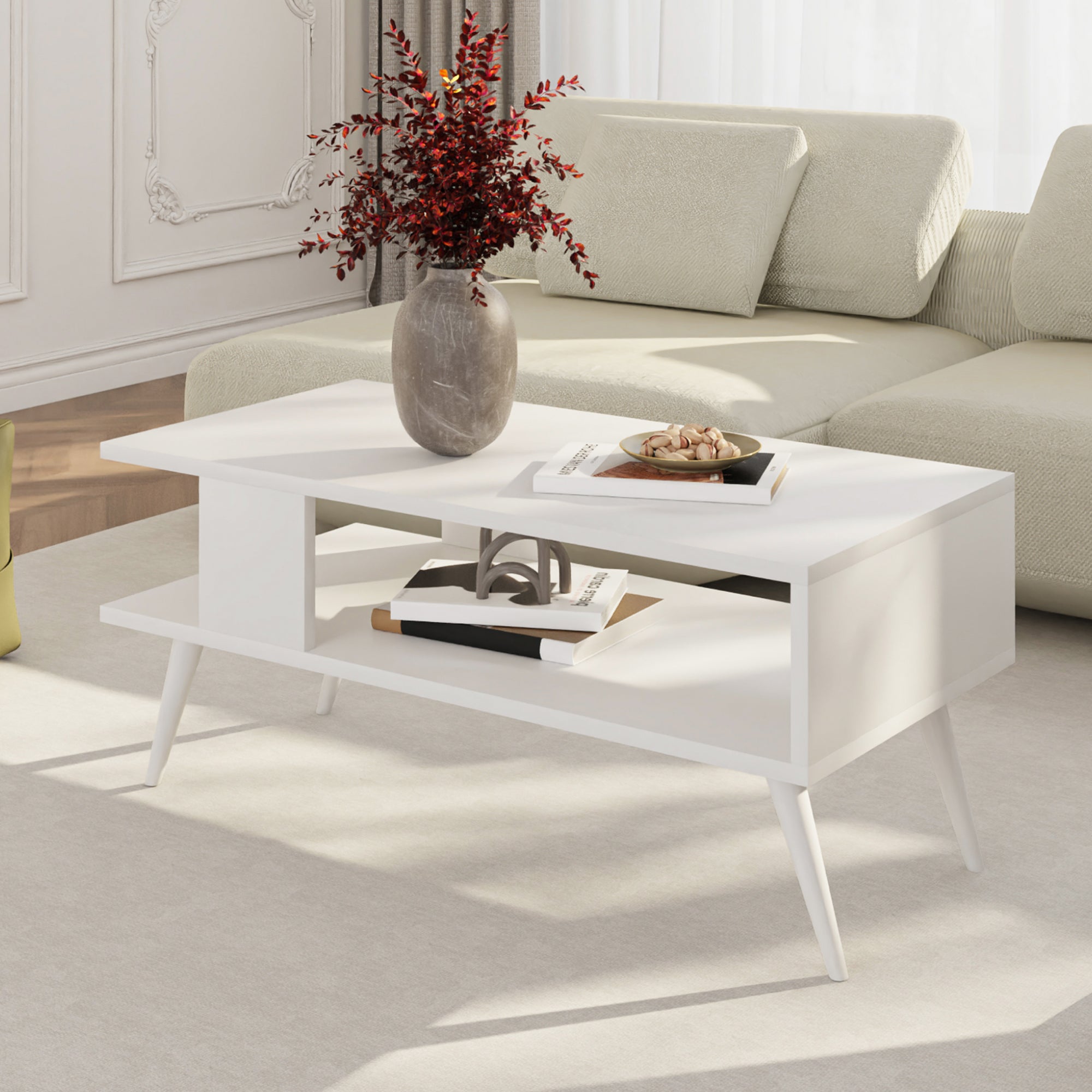 Tavolino Basso da Divano 'Lycksele' con Scomparto Semiaperto e 4 Piedini - Bianco [en.casa]