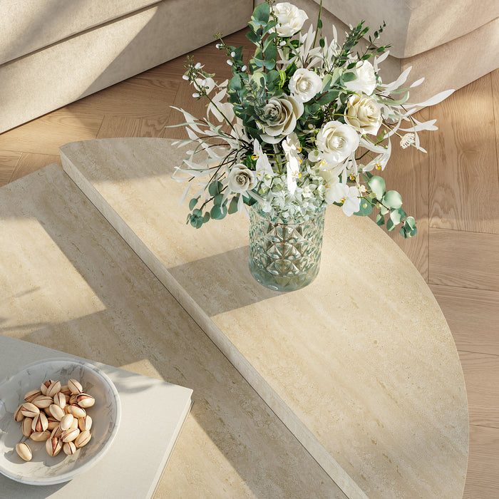 Tavolino Basso da Salotto Tondesdaslo con 2 Piani Semicircolari di Diverse Misure - Travertino [en.casa]