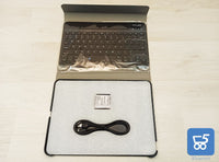 Custodia con Tastiera per iPad 10.9 2020 Effetto Marmo Layout US con Adesivi Italiani