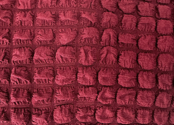 Copridivano Elasticizzato Arricciato Con Volants Tinta Unita Luxory Bordeaux - 2 Posti - Bordeaux