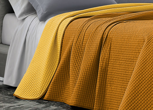 Quilt Trapuntino Estivo 100gr/mq Bicolor Double Face Tinta Unita Modello Cloe - Matrimoniale - Oro