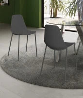 E-STYLO Sedia moderna in polipropilene, perfetta per arredare con stile cucine, sale da pranzo, soggiorni e ambienti contract come bar e ristoranti, 49cm X 48.5cm H. 88cm