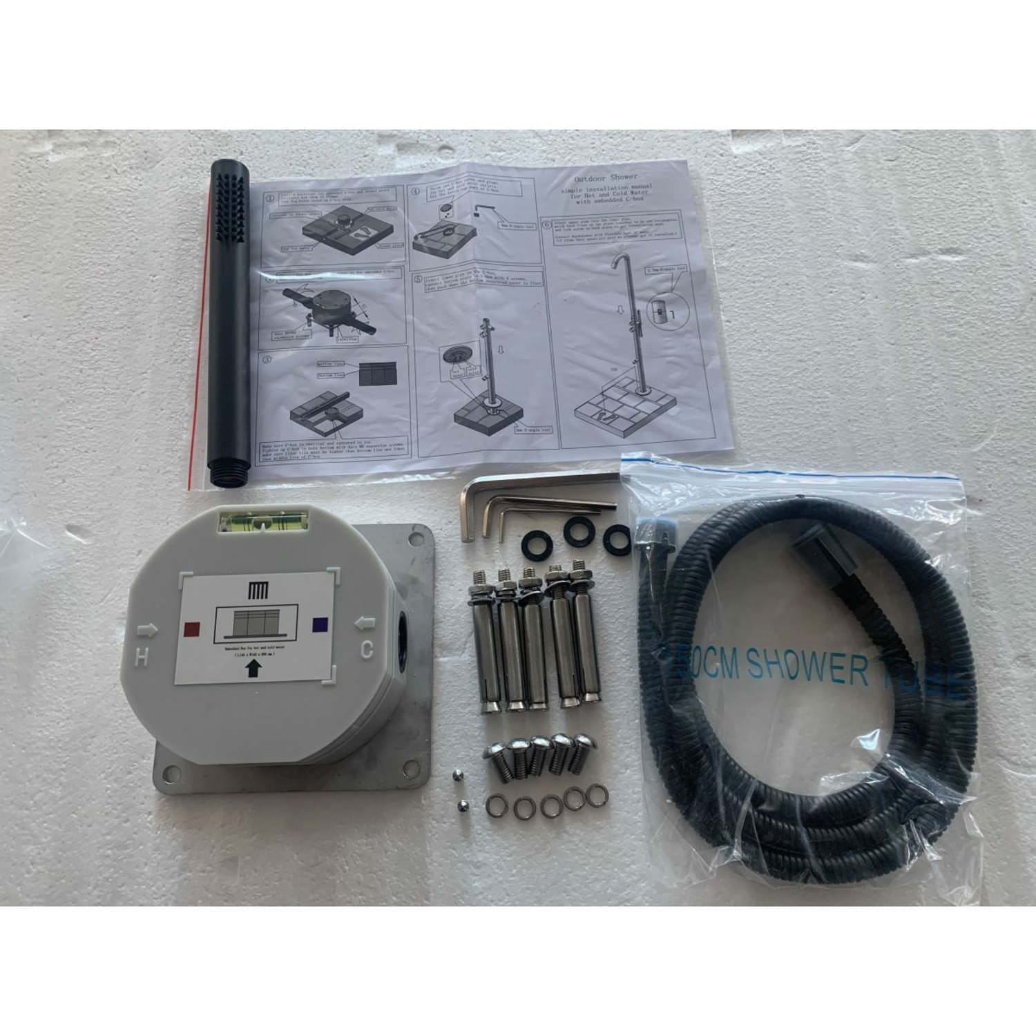 Sined Doccia c Box Sistema Fissaggio Rapido Docce Inox Cbox Per Una Sicura e Facile Installazione Delle Docce Inox Esterne Con Attacco Acqua Caldafredda