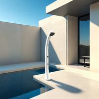 Sined Sole Xxl Doccia Solare Curva Serbatoio 40 Lt Filtro Anticalcare Bianca Soffione Rotondo Rubinetto Lavapiedi Accessori In Metallo Colore Nero