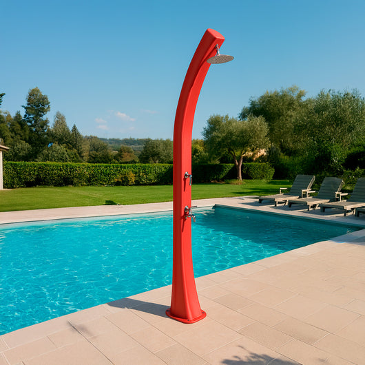 MPC Doccia Piscina Rossa in Polietilene HD per Riscaldamento Solare Altezza 226 cm Soffione Rotondo 1524 cm Serbatoio 40 Litri e Lavapiedi Modello Rio Xxl