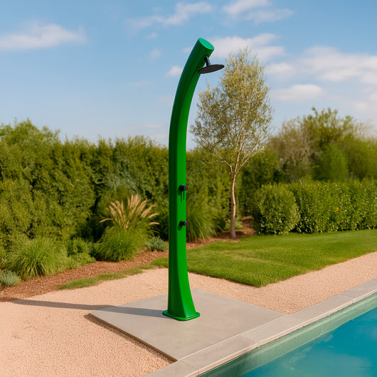 MPC Doccia Per Giardino Verde Acqua Calda Dal Sole in Polietilene HD con Serbatoio da 40 Litri e Soffione Rotondo Modello Rio Xxl Per Giardino Piscina