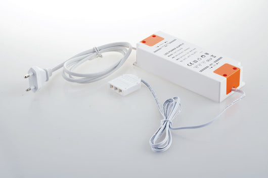 DRIVER 33W DC12V 2.75A CON CONNETTORE MULTIENTRATA MAX 3 BARRE 14X4,7X2,5CM