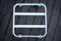 Carrello per vasi in cemento e terracotta quadro