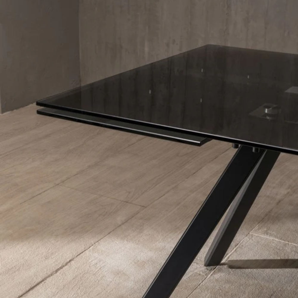 Tavolo da pranzo allungabile in vetro temperato nero Mars 160-240x90 cm fino a 10 posti | Duzzle