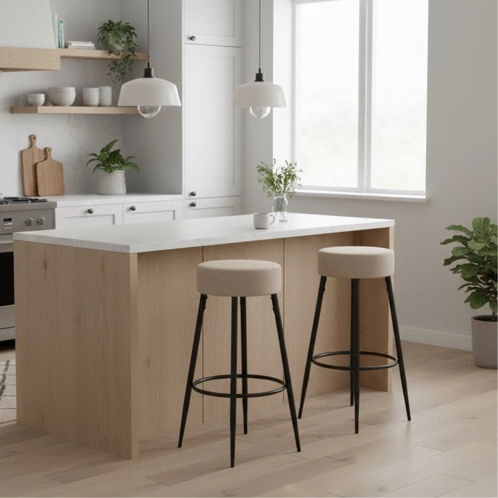 Kai, Set di 2 Sgabelli in microfibra Beige (33cm X 33cm H. 77,5cm)